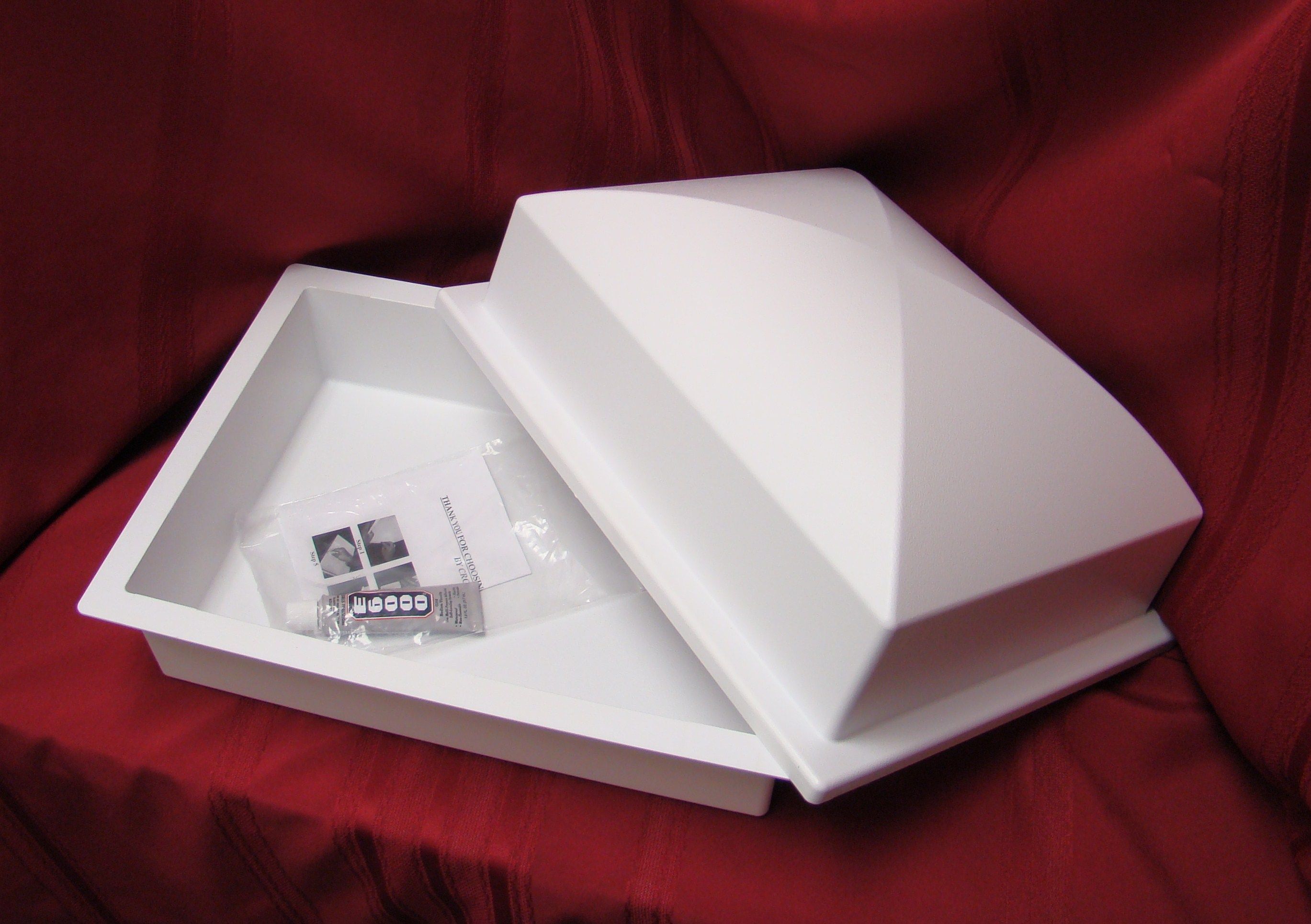 Single Burial Vault - White