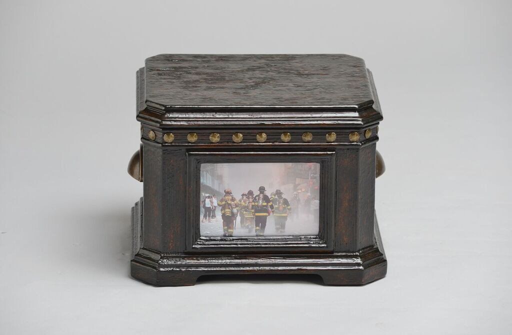 Freedom Memory Box / Urn