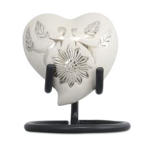 Loving-White-Heart-Keepsake