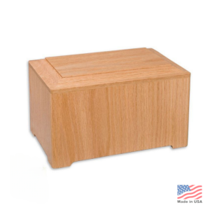 Marquette-Oak-Wood-Urn